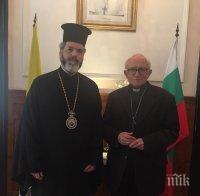 Папският нунций у нас опроверга хората на Румен Радев: Ватиканът не се намесва в състава на делегациите при светия отец