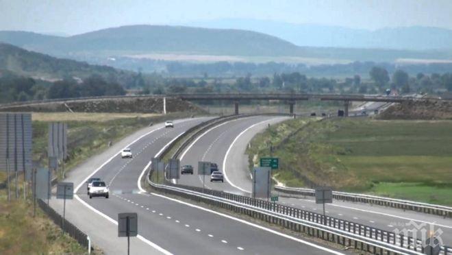 Внимавайте! Измамници с развален български се мятат върху колите
