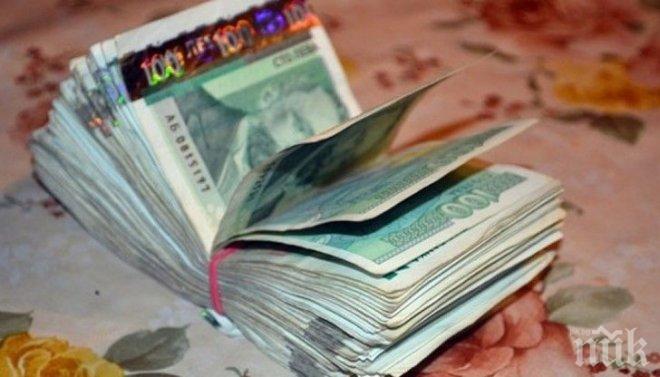 БНБ: Българинът пести все повече