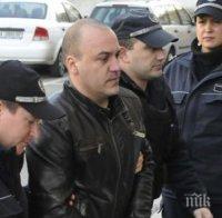 НАГЛЕЦ! Банковият обирджия от Сливен: Застрелях охранителя, защото не спази заповедите ми