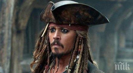 версия сестрата джони деп виновна тежкото финансово състояние