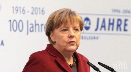 ангела меркел стоим рамо рамо великобритания