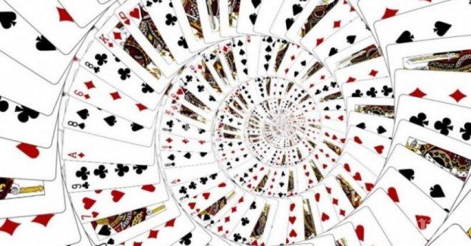 МИСТЕРИЯ! В игралните карти се крият митологични и исторически фигури