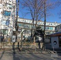 Агресия на пътя! Мъж шамароса жена, запушила му била пътя