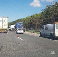 Частично е ограничено движението по магистрала 