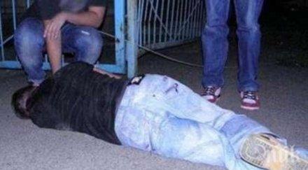 двама вилняха слънчев бряг биха ограбиха туристи скочиха охранител дискотека