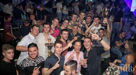 футболисти атакуват клуб цска поля титла клуб снимки