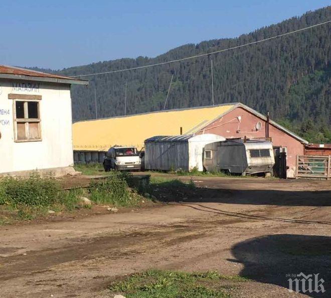 Жители на Говедарци скочиха: Съсед изсипа цял самосвал с фекалии пред домовете ни, отрови ни живота