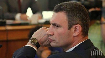 съдят кмета кличко забравил декларира къщичките хамбург лос анджелис