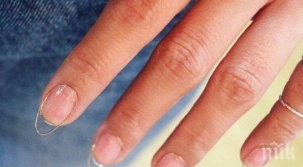 ноктите пожълтяват