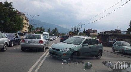 меле коли хан ранена жена