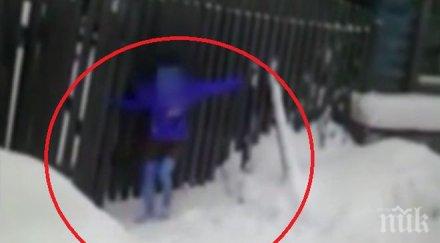 майка три деца изгони студа полуголата дъщеря възпитателни цели видео