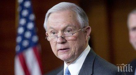 правосъдният министър сащ отрича срещал руски официални лица