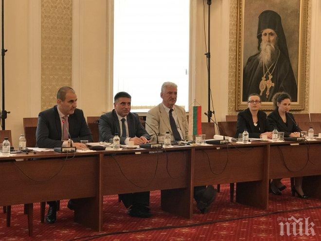 ПЪРВО В ПИК! Цветанов на важна среща с иракски депутати