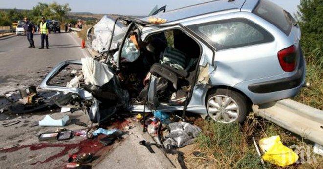 Счетоводителка, убила двама на пътя, отърва затвора