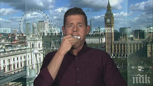 След вота във Великобритания: Професор изяде книгата си (ВИДЕО)