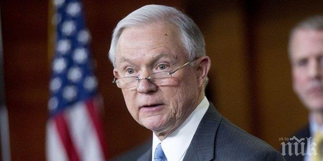 Правосъдният министър на САЩ отрича да се е срещал с руски официални лица