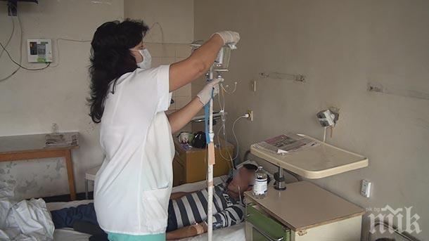 Броят на кандидатстващите за работа медицинските сестри в Обединеното кралство е намалял драстично