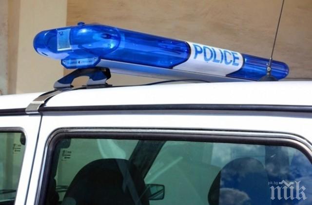 Апаши обраха Бурканбанк на старица