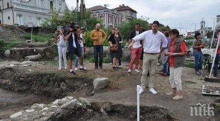 откриха уникална находка епископската базилика пловдив