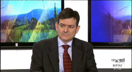 историкът наум кайчев поднасянето венци борисов заев паметника цар самуил визуалното подписване договора добросъседство