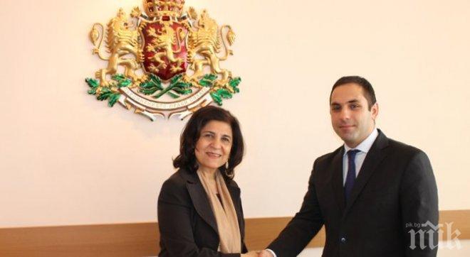 Наши фирми ще строят в Сирия