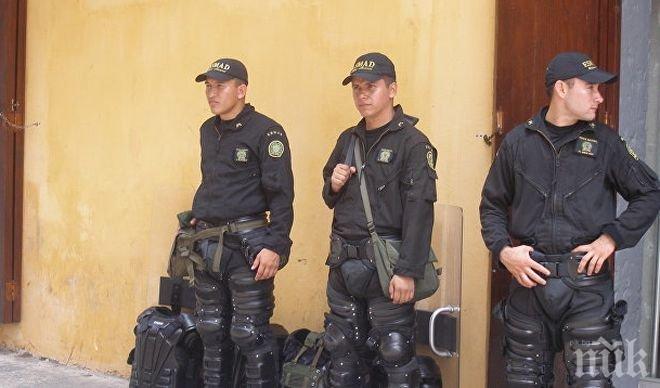 Отвличане! Двама холандски журналисти бяха похитени от колумбийска радикална организация