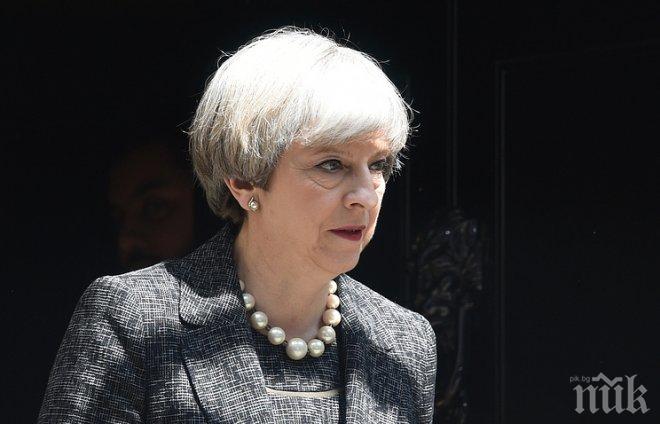 Тереза Мей определи кървавото нападение в Лондон като потенциална терористична атака