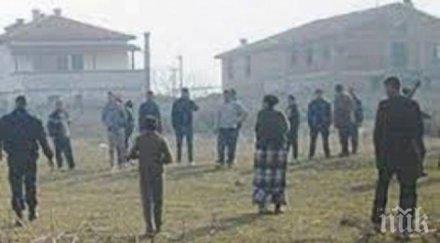 екшън петрич полицията нахлу циганската махала