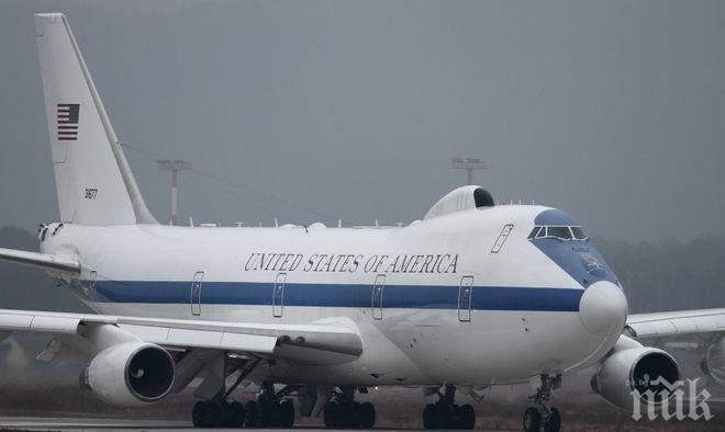 Стихия! Буря повреди два американски самолета E4-B Boeing 747
