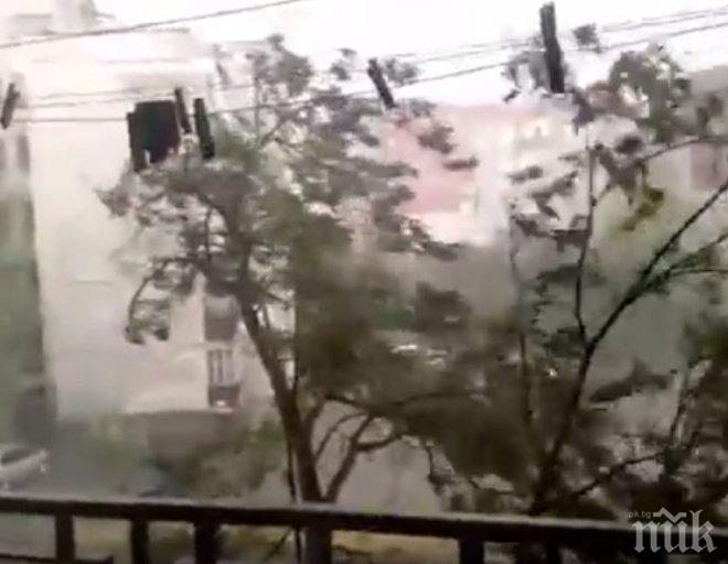 Градушка удари Пловдив (ВИДЕО)