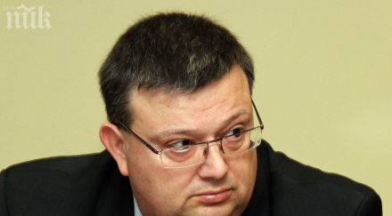 викайте бис цацаров