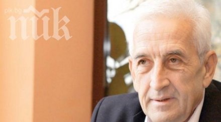 бивш шеф нсс пик подслушвачите два три повече