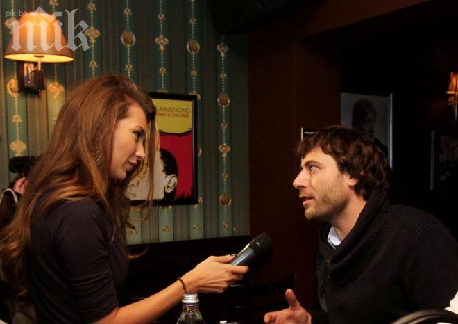 И Никол Станкулова с удебелени устни 