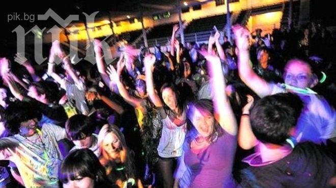 Мистериозна смърт на млад мъж в дискотека 