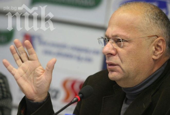 Доц. Стефан Попов: Не война, а стабилността на институциите грози сигурността на България