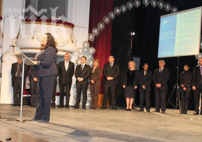 Лиляна Павлова дразни избирателите в бастион на ГЕРБ