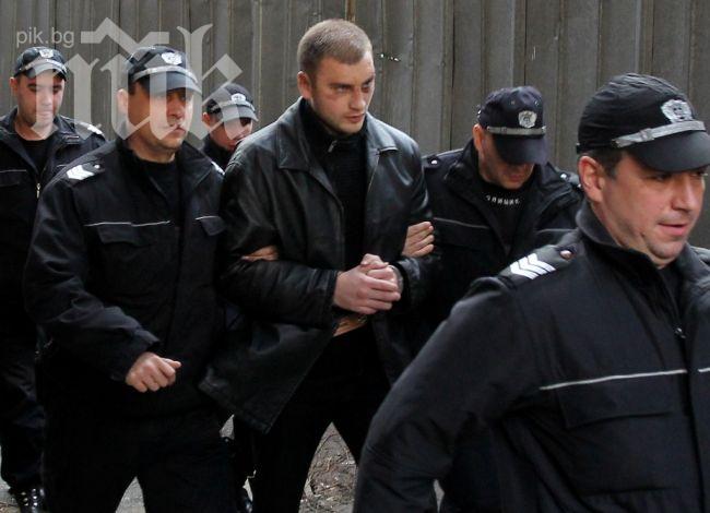 Близките на Октай изгоряха с 10 бона след подписката му за парламента