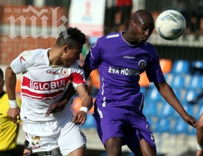 ЦСКА смачка Етър в Сливен, гонят човек в 20-та секунда