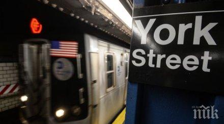 авария влак дерайлира метрото йорк души ранени