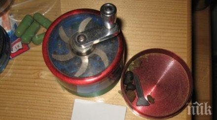 наркопласьор метна везната прозореца арест