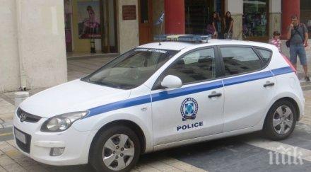 хитрец служител летището солун редовно тарашил багажа пътниците