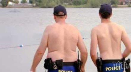 голо оръжие полицаи бански дебнат плажа