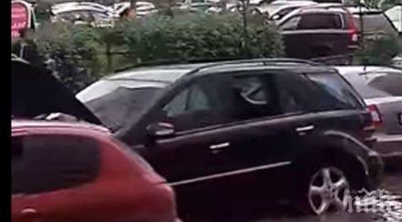 оптимист московчанин тръгна риба урагана подкара лодката видео