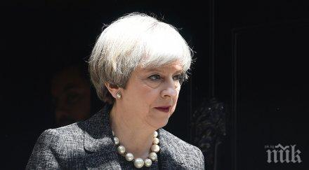 рейтингът тереза мей пада