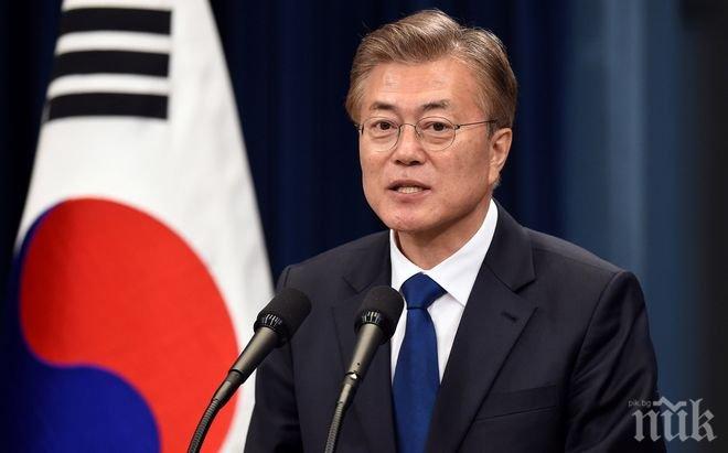 Президентите на Съединените щати и Южна Корея са обсъдили новото търговско споразумение и ситуацията около КНДР