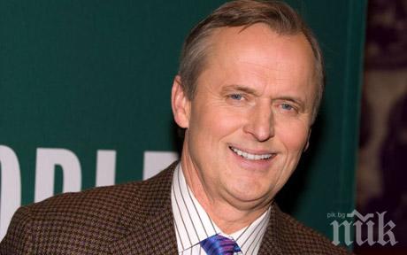 ЕКСКЛУЗИВНО! Коментар на Джон Гришам за България и кирилицата предизвика взрив във Фейсбук! 