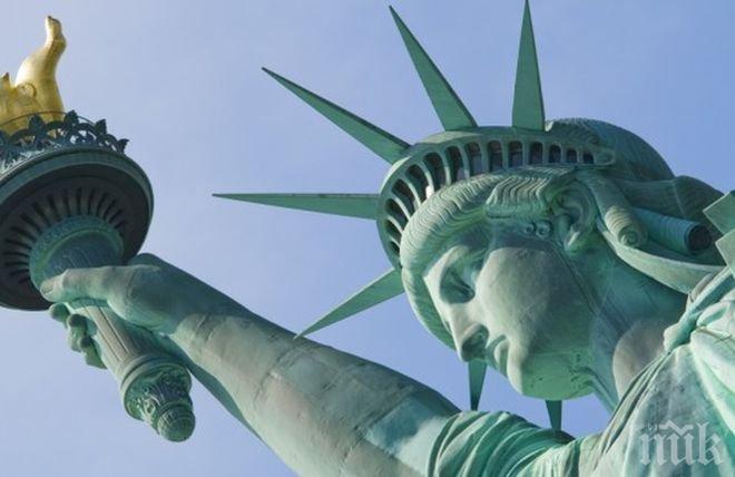 Мръсният въздух в Ню Йорк направил Статуята на свободата зелена