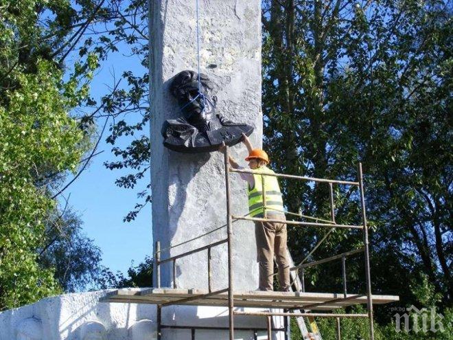 Закон за декомунизацията в Полша бута 230 паметника на Червената армия