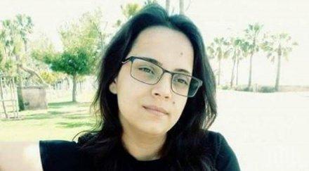 български младо момиче търси биологичната майка иска братя сестри